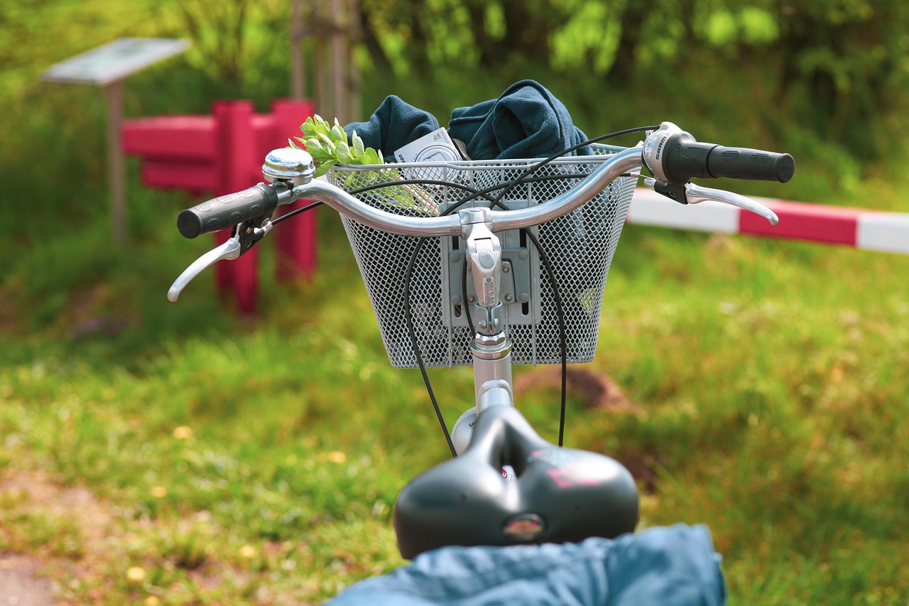 cycling-tour-4175770_1280